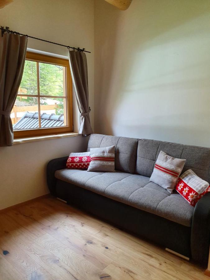 Almzauber Chalets - Haus Enzian Inkl Infrarotliegen โฮครินเดิล ภายนอก รูปภาพ