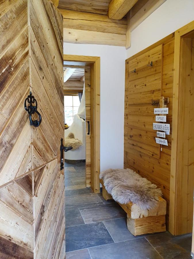 Almzauber Chalets - Haus Enzian Inkl Infrarotliegen โฮครินเดิล ห้อง รูปภาพ