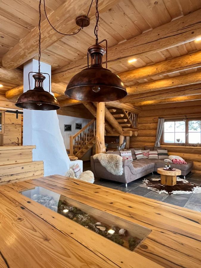 Almzauber Chalets - Haus Enzian Inkl Infrarotliegen โฮครินเดิล ภายนอก รูปภาพ